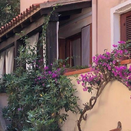 Il Nido Di Luca A Porto Rotondo Lägenhet Exteriör bild